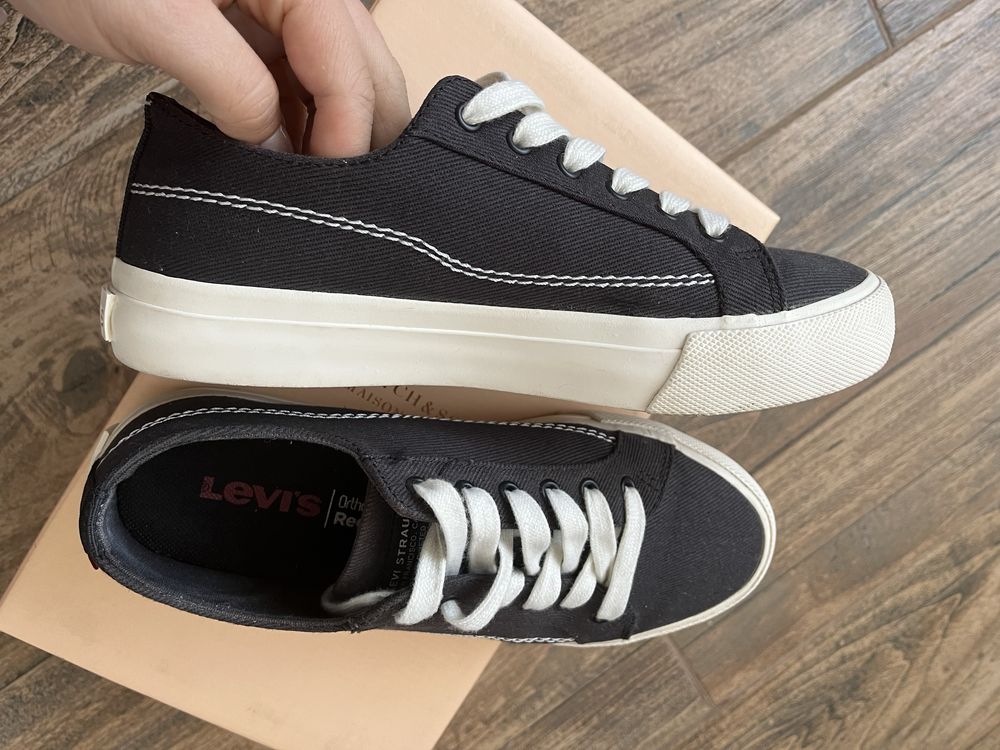 Кецове/гуменки Levi’s