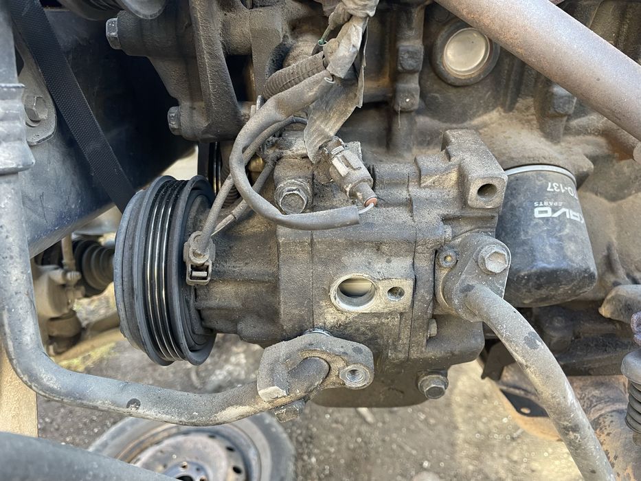 Компресор за климатик за toyota yaris 99 - 05 г