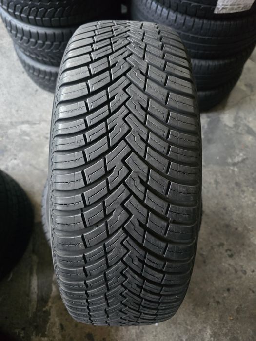 Pirelli 215/55 R18 99V MS all season