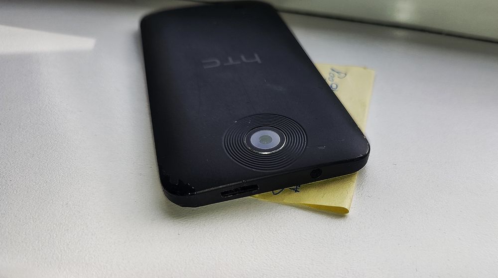 HTC Desire 300 на части