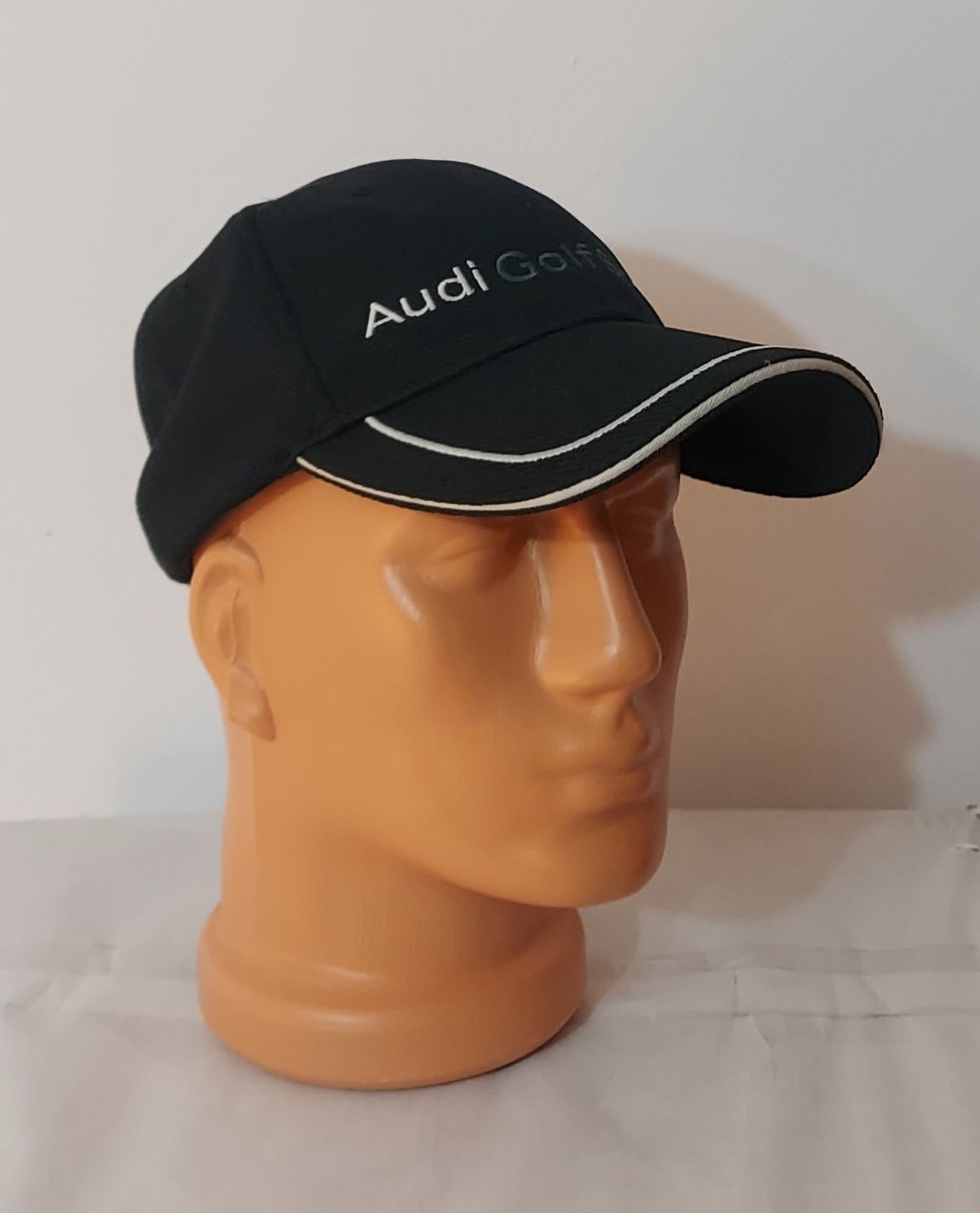 Sapca nouă Audi Golf Sport Snapback black, 100% lână, One Size