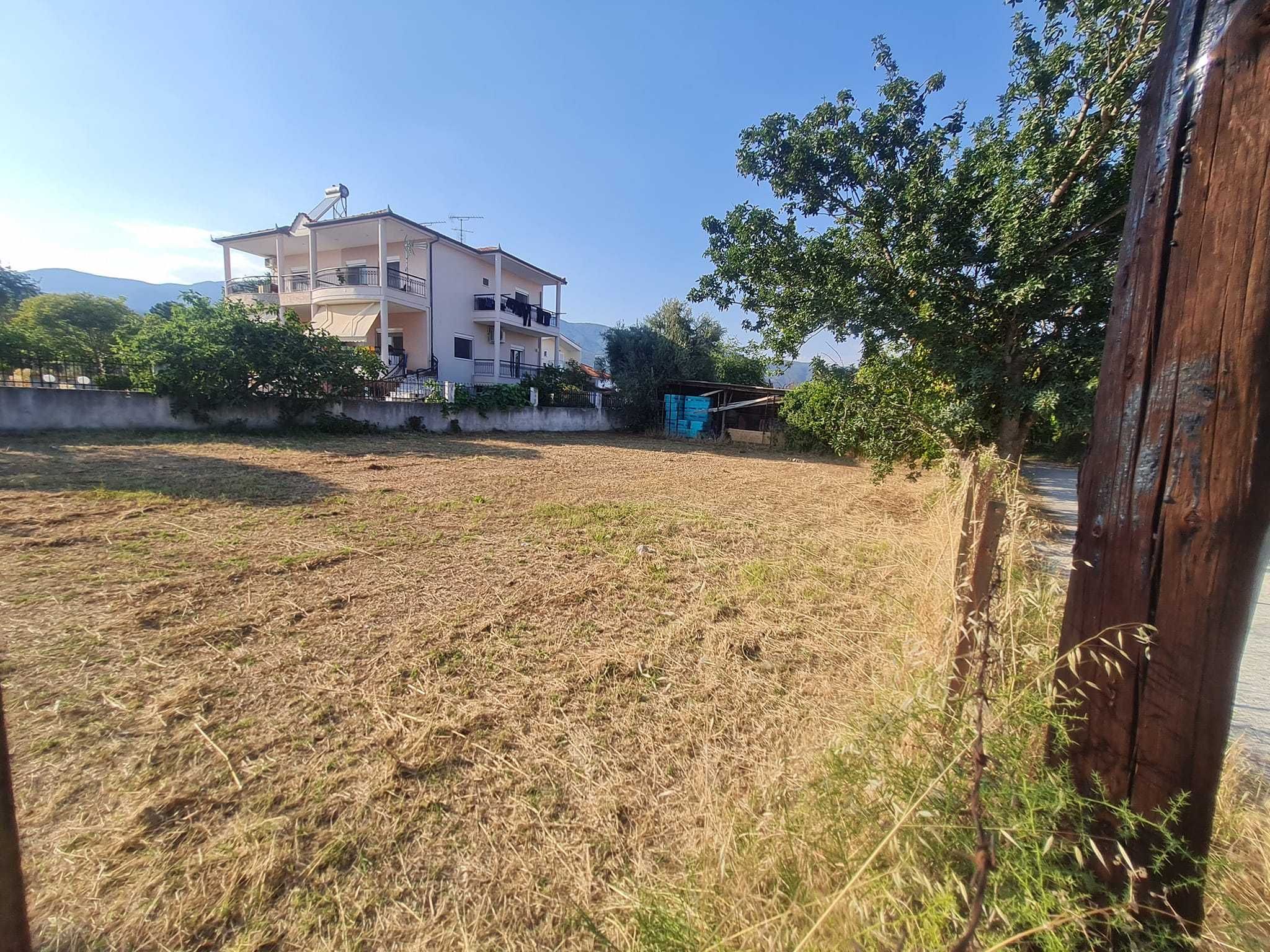 Продава се парцел с площ 370 м2 в Аспровалта, Гърция
