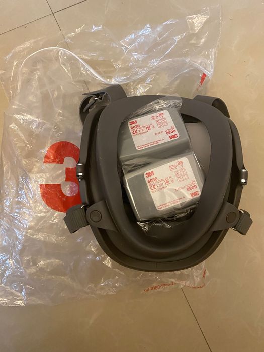 Mască 3M 6800 Vizieră + filtre carbon