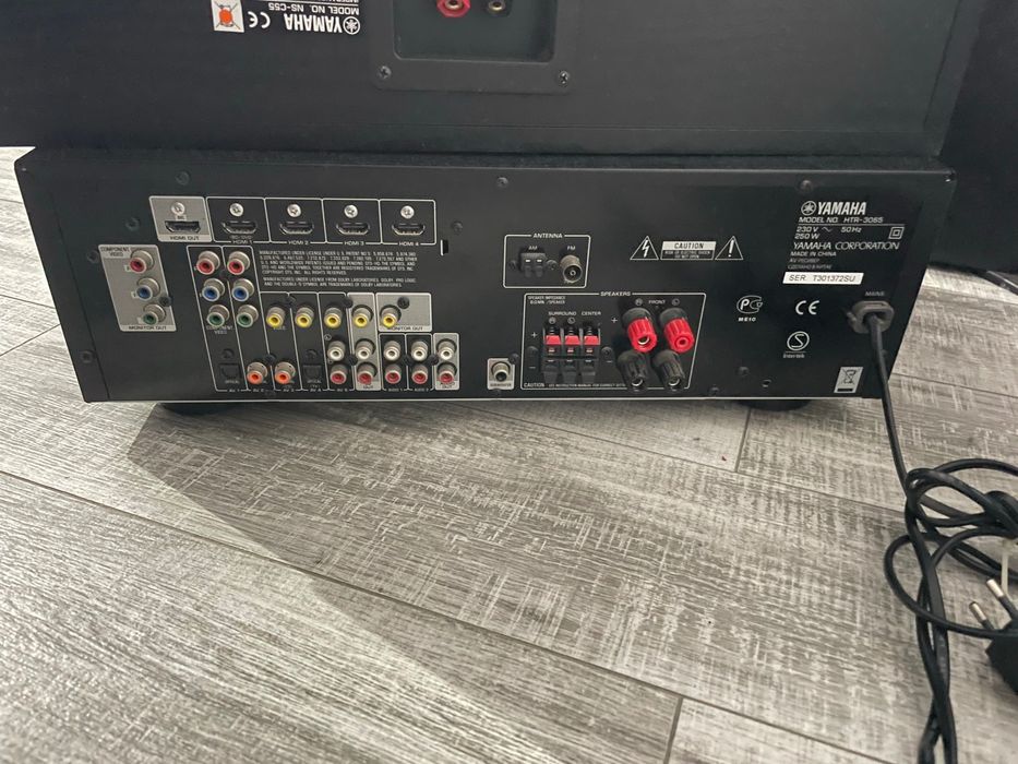 Sistem Audio 5+1 Yamaha HTR-3065