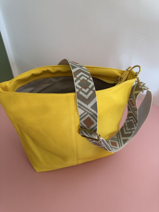 Geanta galbena casual