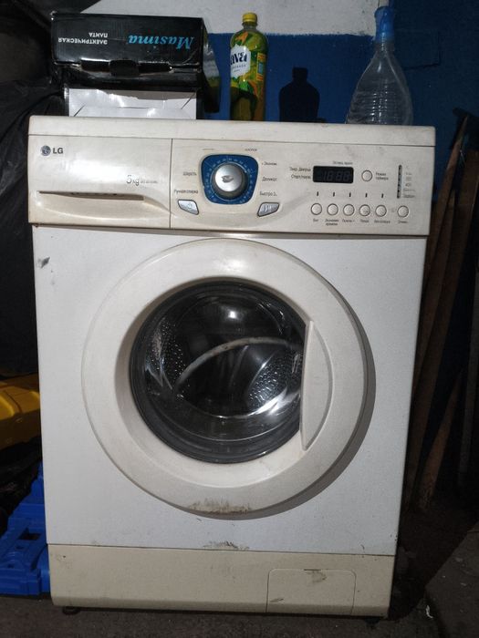 Продам стиральную машину