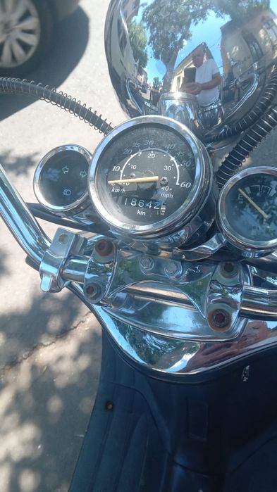 Scuter 49cc benzina fara permis