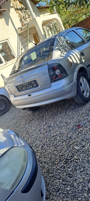 Dezmembrez orice piesa opel astra g 1.6 16v  motor cu proba