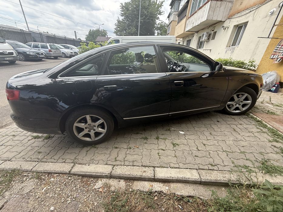 Vand audi a6 . Detali la telefon