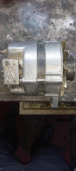 Генератор КАМАЗ бу в хорошем состоянии