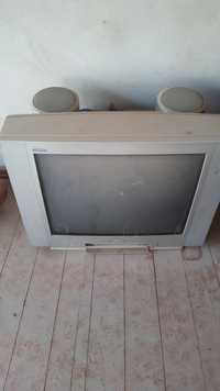 Телевизор AKIRA. 72см