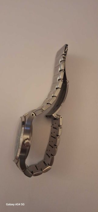 Vând ceas Kenneth Cole New York în stare bună (9,5/10)