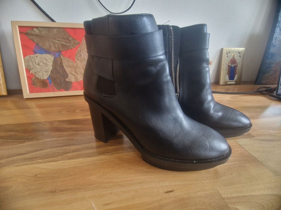 Ghete din piele Pull&Bear, mărimea 38