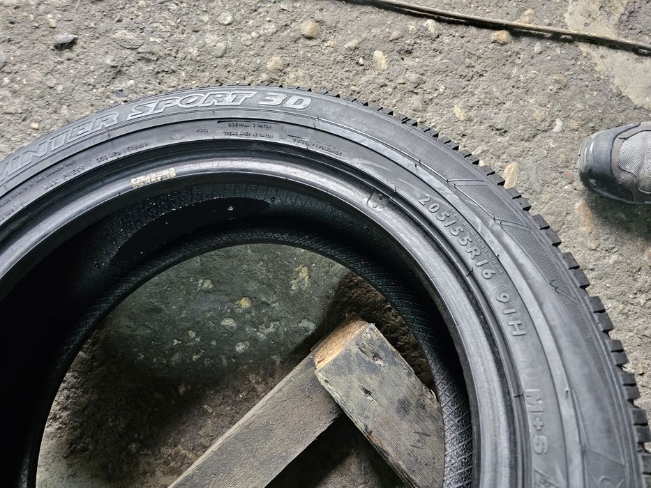 2 anvelope iarna 205 55 16 Dunlop