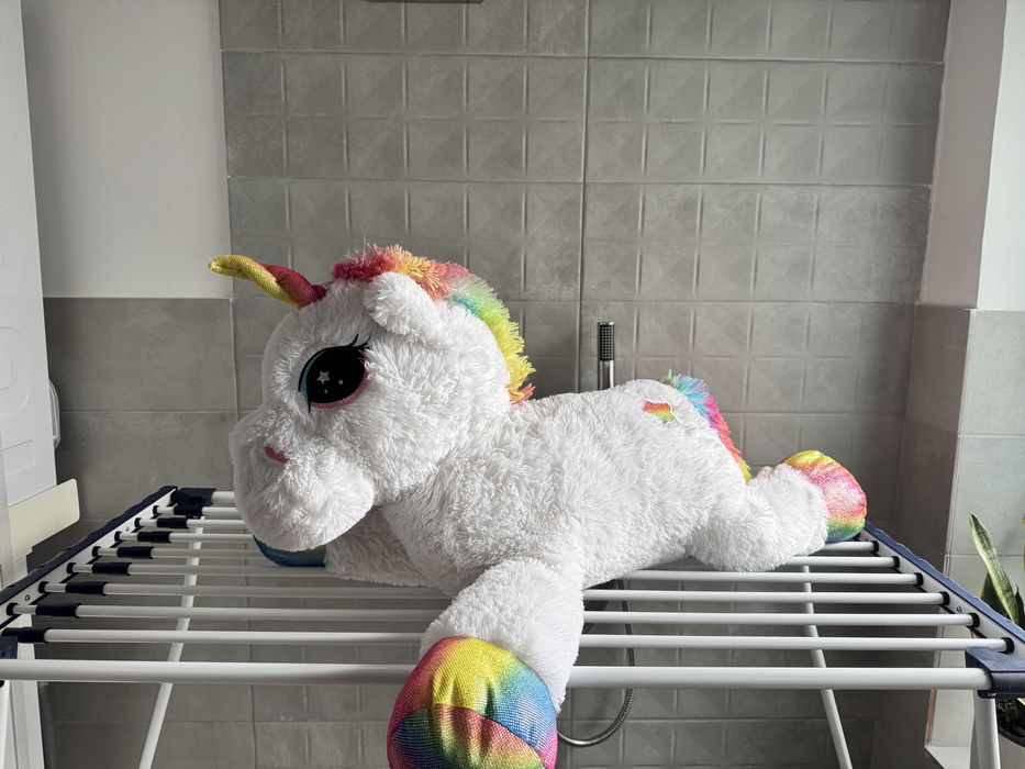 Unicorn plus alb