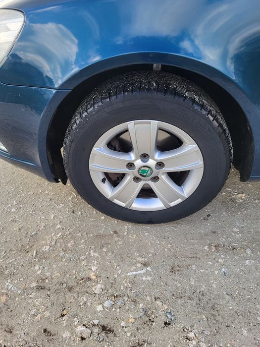 VÂND/SCHIMB SKODA Octavia II ,motor 2.0 tdi ,6 trepte,am 2012
An fabri