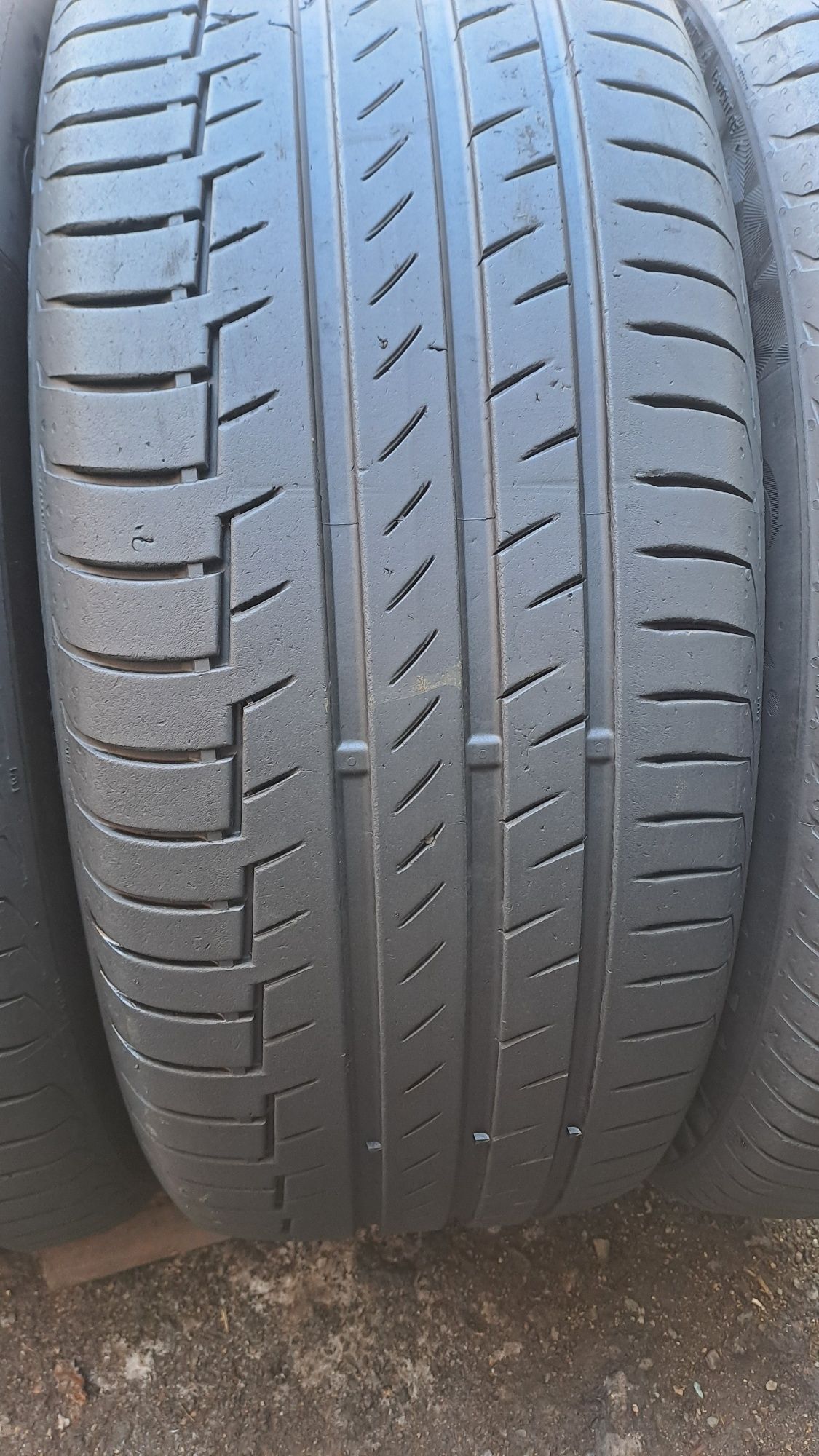 4бр. 2023г. Летни 235/50/19 Continental Conti Premium Contact 6