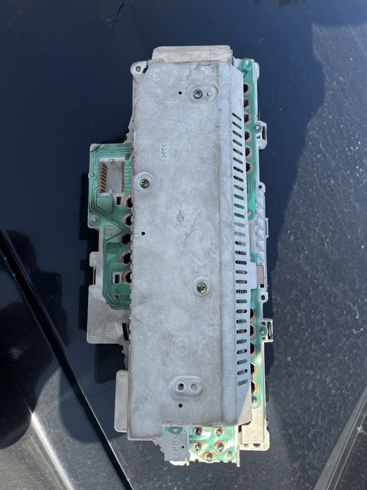 Щиток приборов mitsubishi diamante