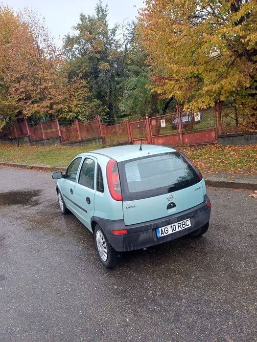 Corsa c 4 uși fiscal servo geamuri itp 1 an anvelope iarna fără rugina