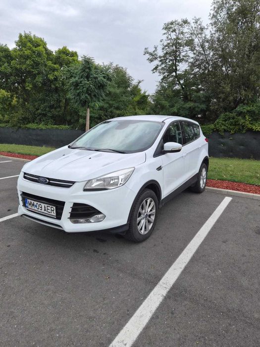 Vand Ford Kuga 2015 4*4 Automat Titanium diesel