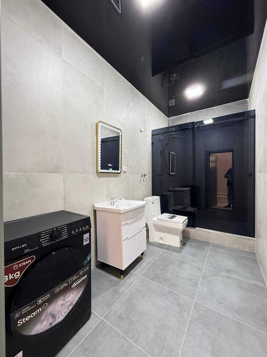 Продаётся 3х комнатная квартира на 3 этаже с развитой инфраструктурой