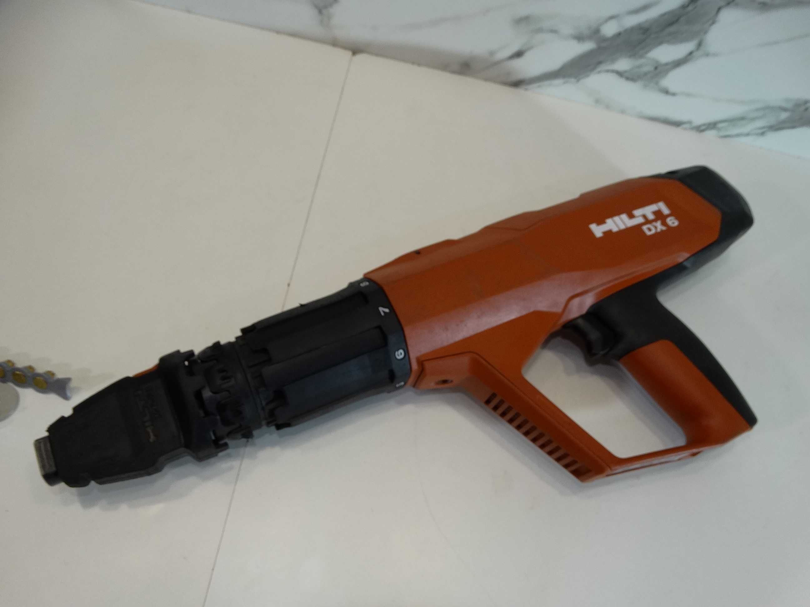 Hilti DX 6 F8 - Уред за директен монтаж