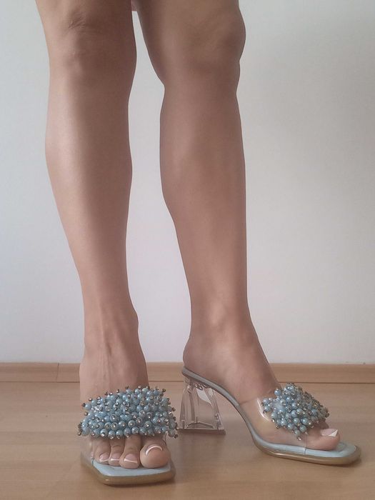 Чехли на ток с маниста