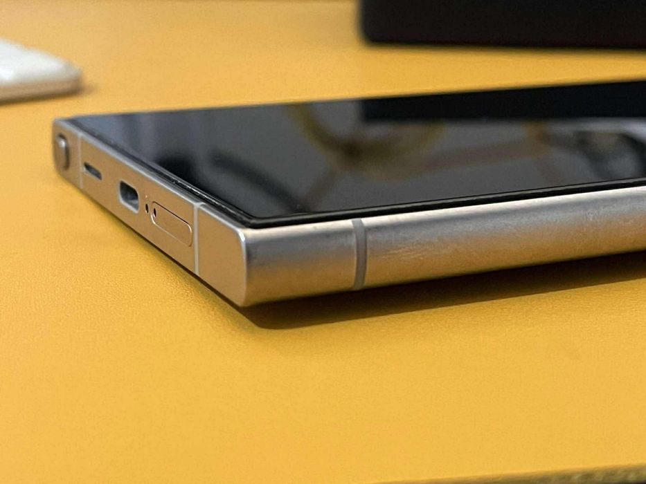 Samsung s24 ULTRA ca NOU cu Garantie