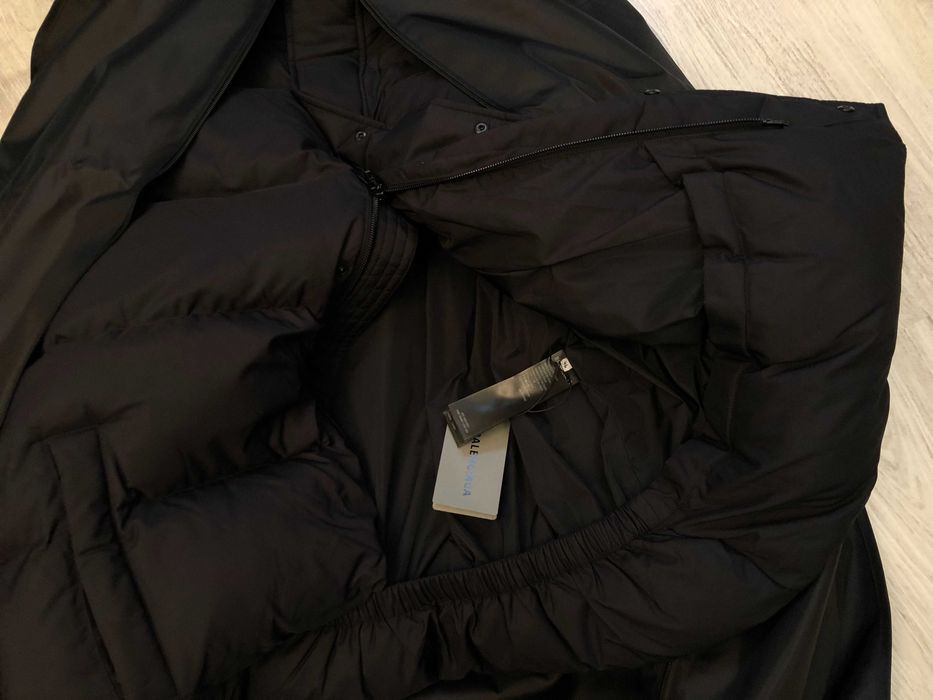 BALENCIAGA geaca  M, L si XL oversize sau 46-48 italy,retail 2500 euro