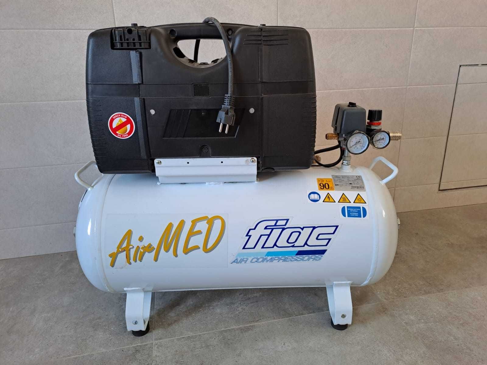 Vand Compresor de aer medical silentios Fiac AIRMED 210/50
