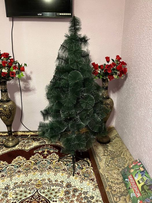 Продается красивая ёлка