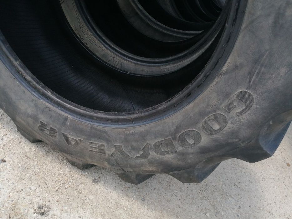 Anvelope agricole 380.70 R24 goodyear