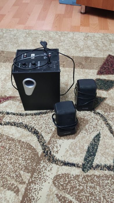 Продаю колонки музыкальные