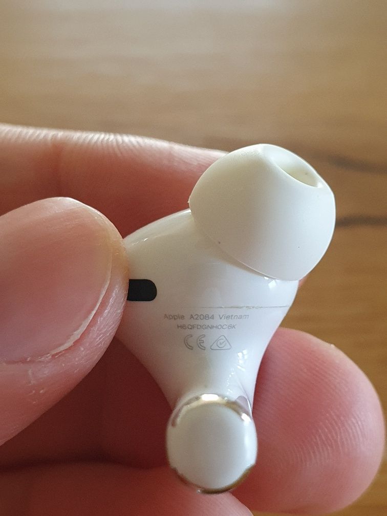 Vând căști Airpods pro (1st)