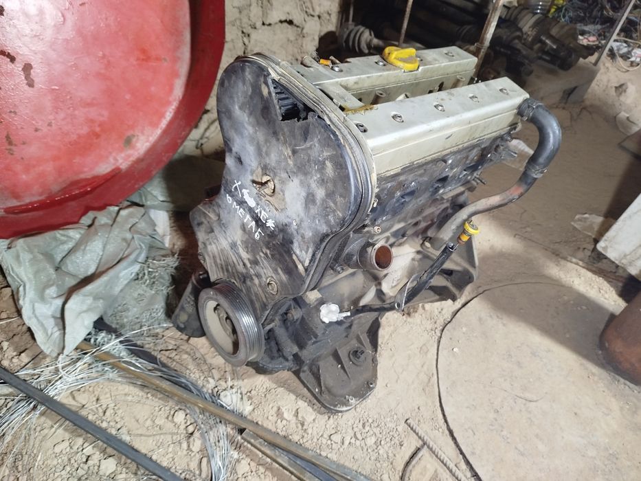 Продам привозной 1.8 куб экотек двигатель на опель. X18XE