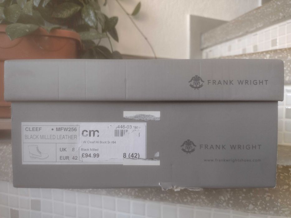 Ghete negre  inalte numarul 42