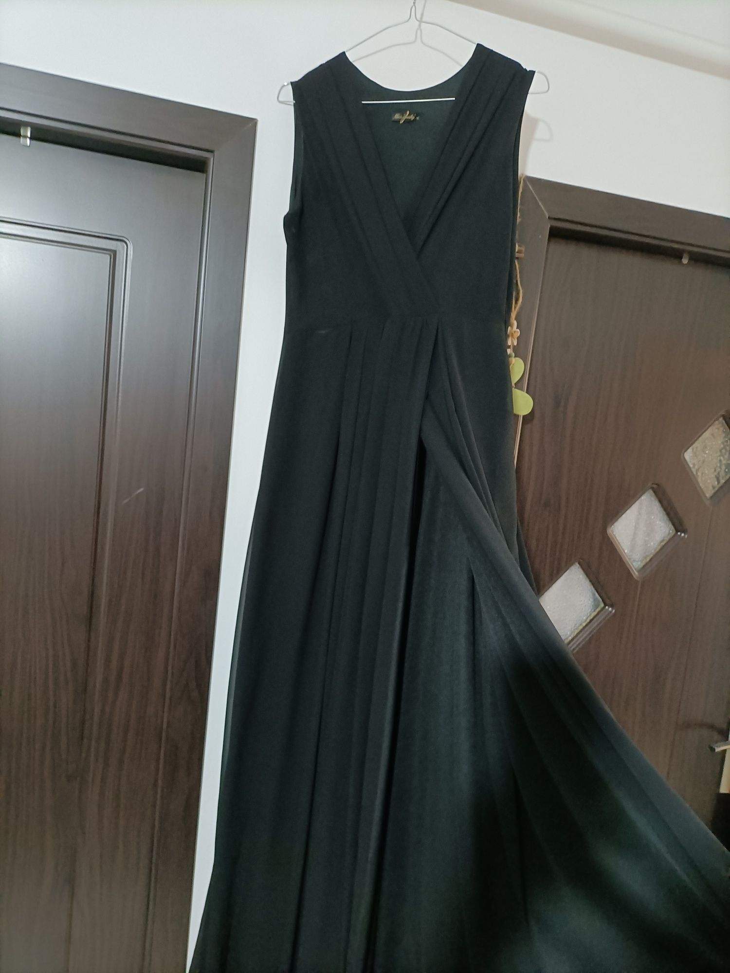 Rochie neagra mărimea M