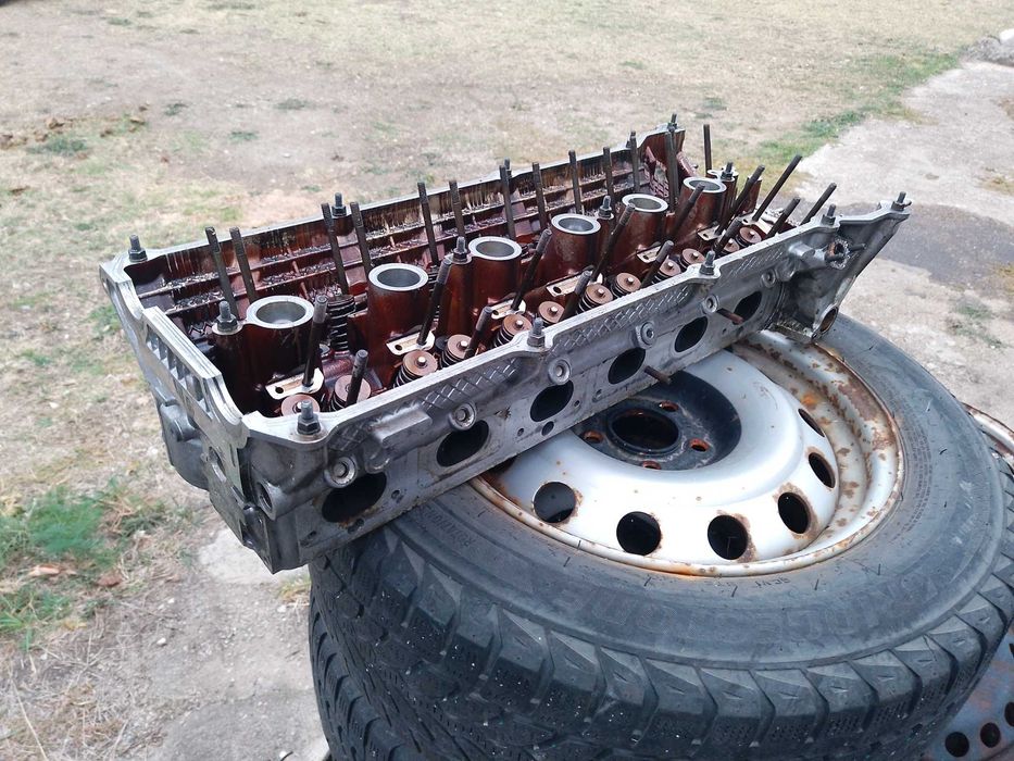 Цилиндрова Глава за Бмв Е46 320 двигател М54