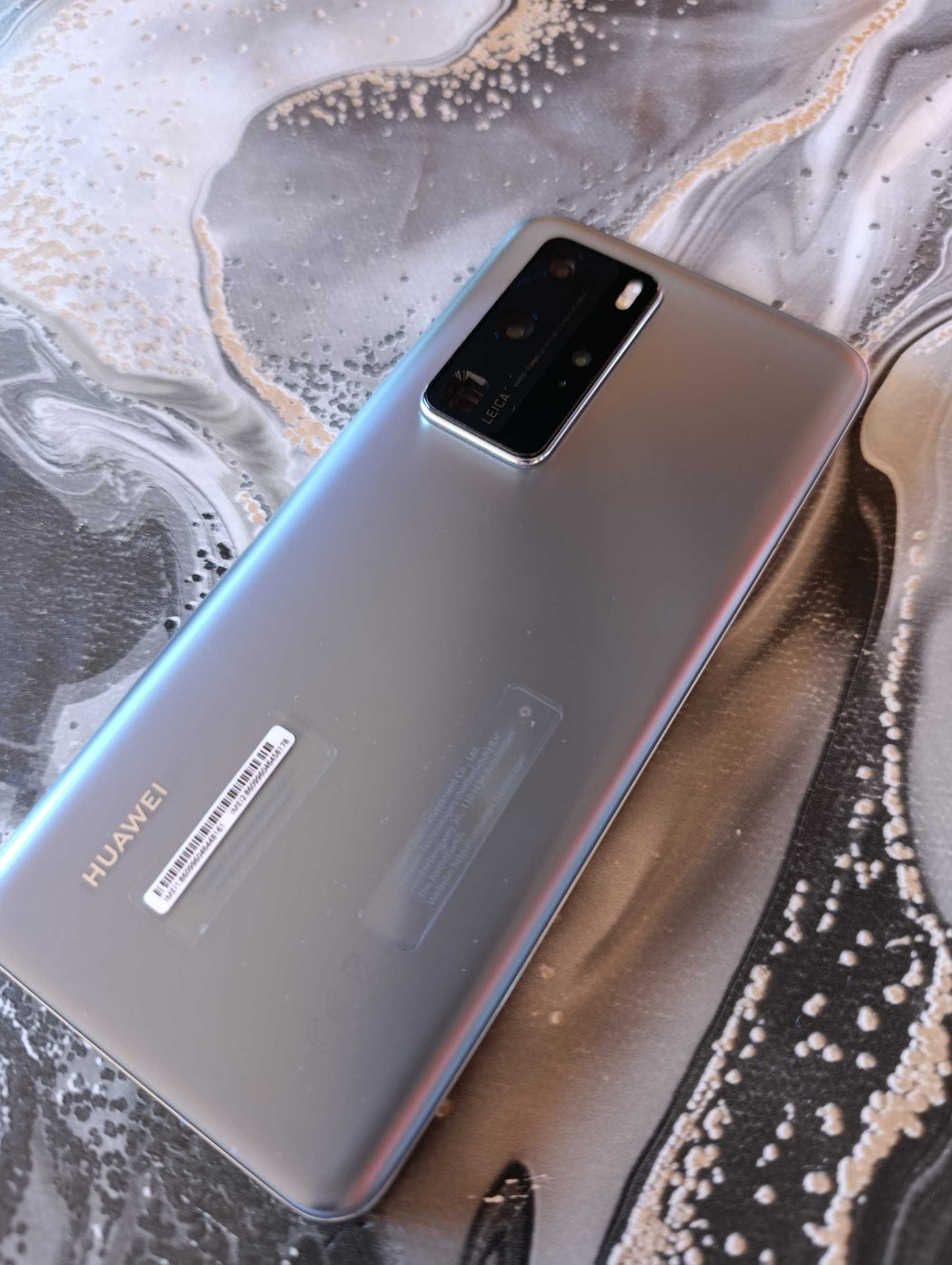 Продавам Huawei P40 PRO