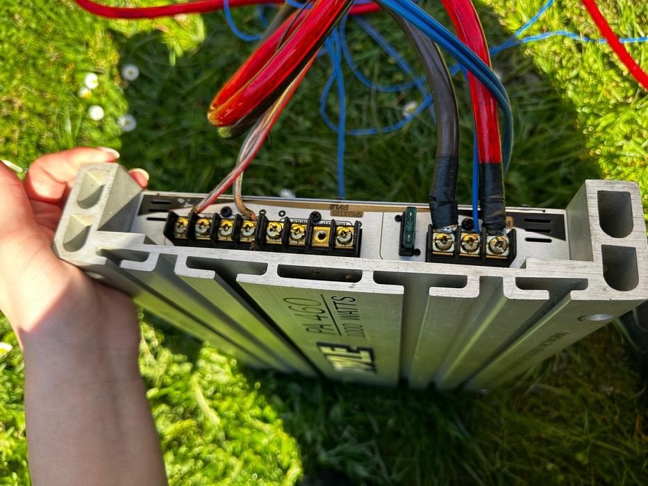 Subwoofer și Stație 1000W