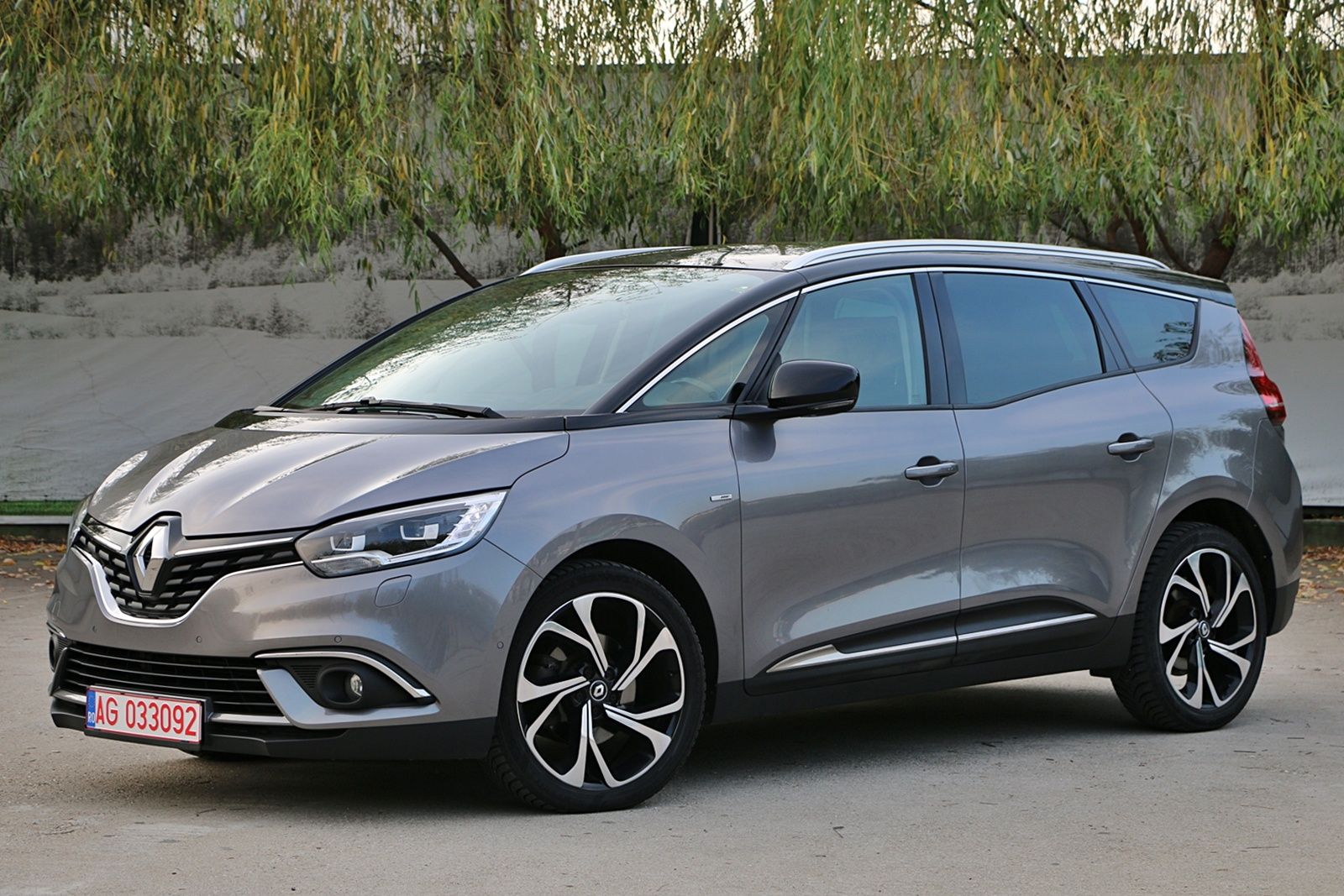 Renault Grand Scenic Bose - 2017 - Accept Schimb