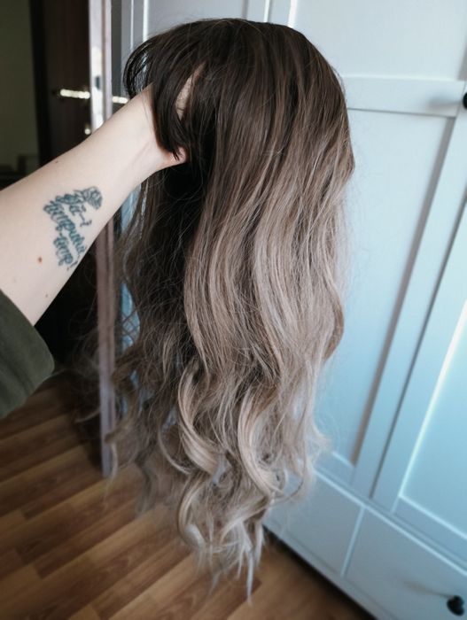 Perucă ombre ondulată