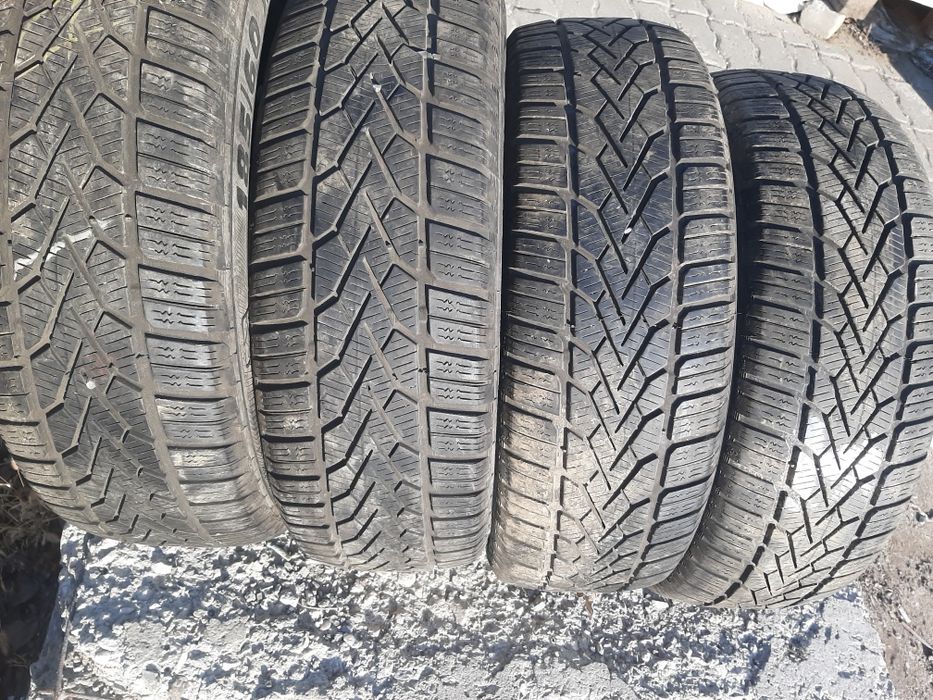 Продам шины 185/60/15 семпирит