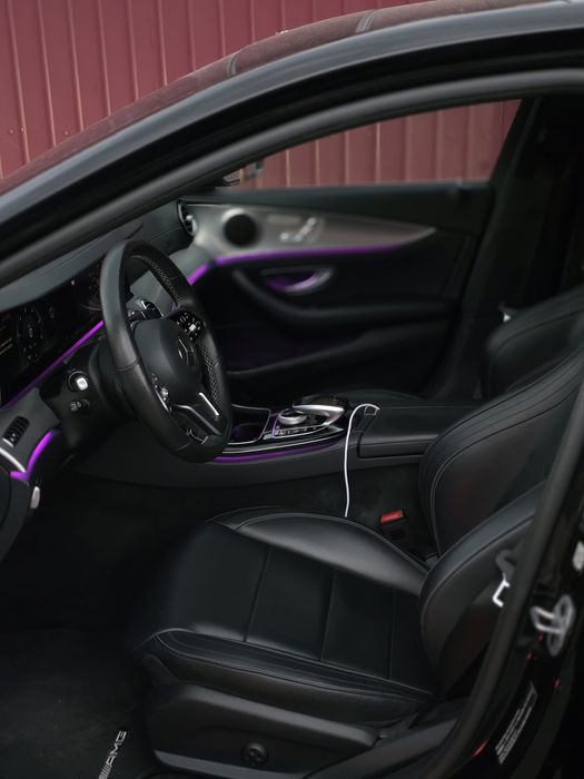 Mercedes benz E 400d 340cp 4matic