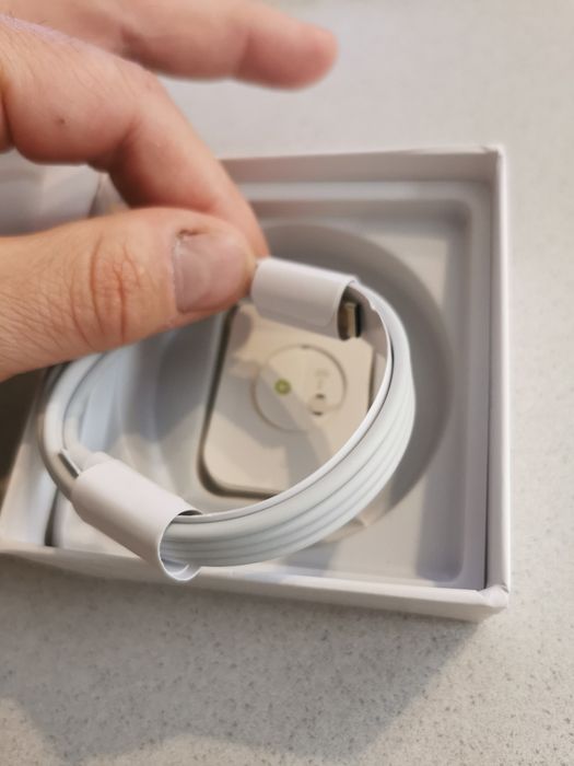 AirPods Pro (gen.2) A3049 A2968  cu carcasa de încarcare MagSafe noi