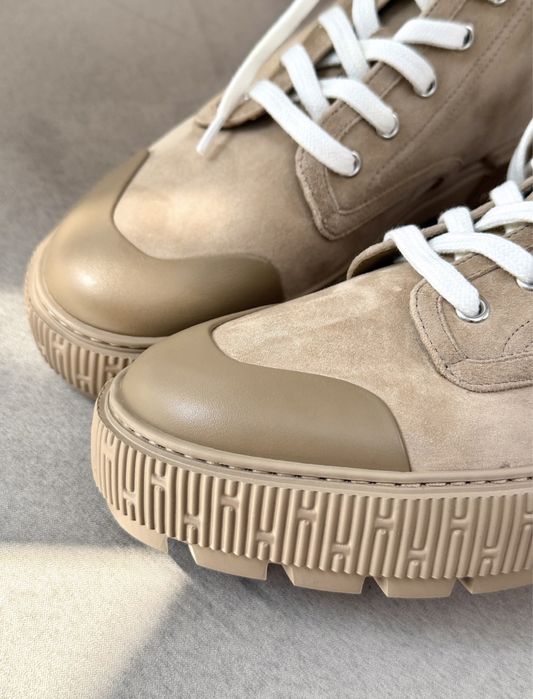 Hermes боти спортни