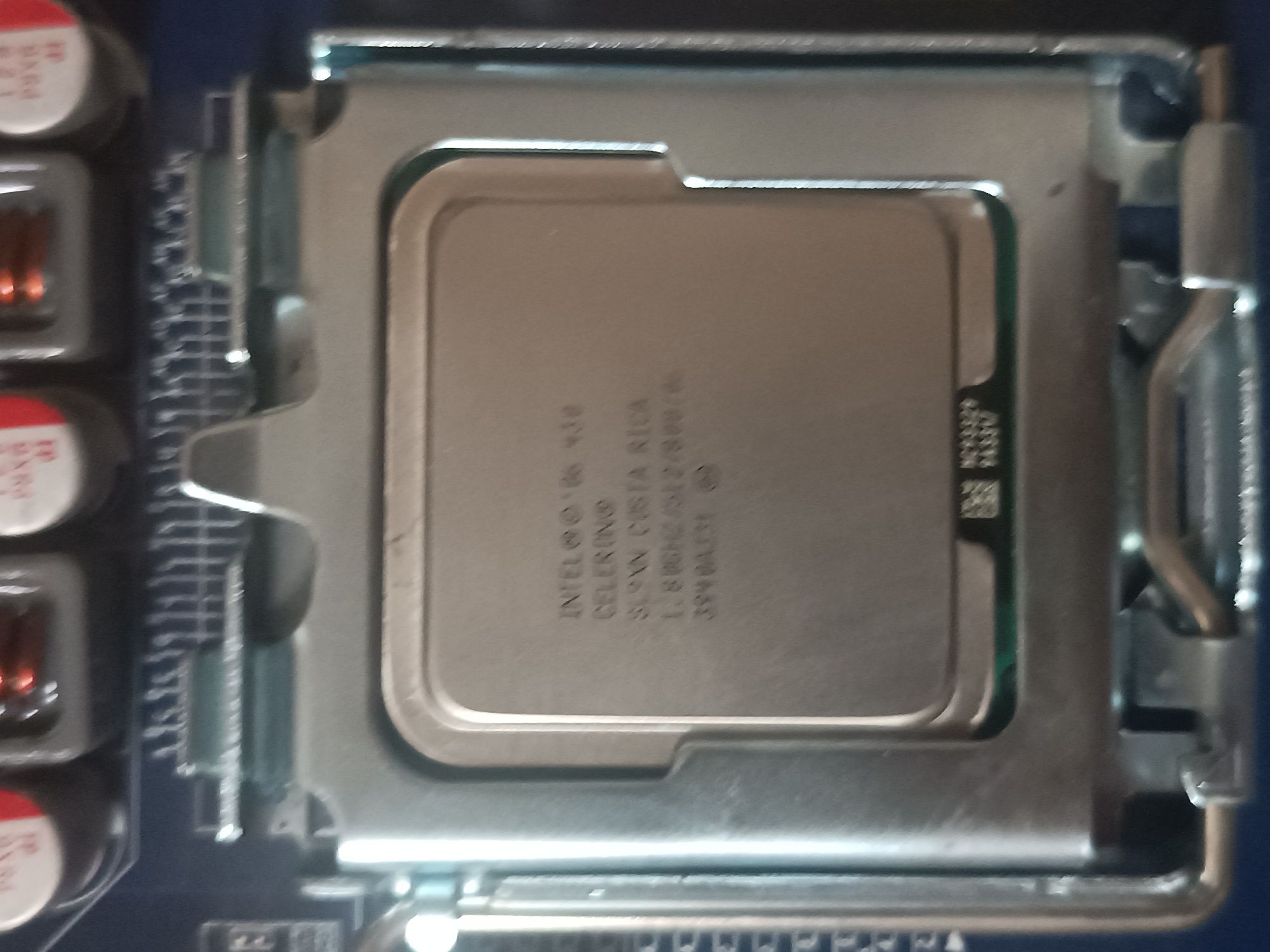 Продаю 2 материнские платы 1-LGA775 2-LGA 1356
