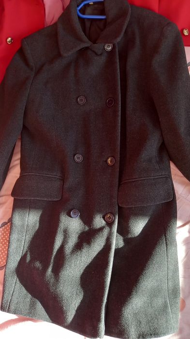 Vand sacou frumos de dama,gros din lana pt iarna