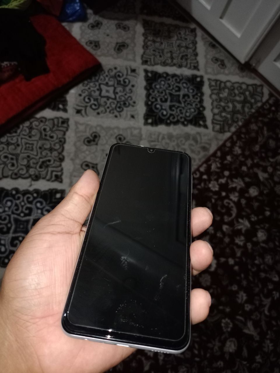 Samsung M33 холати янги обмен
