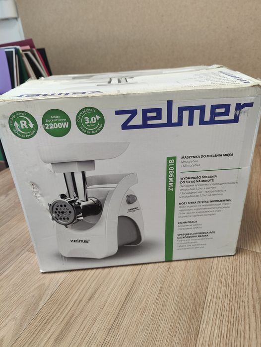 Мясорубка электрическая Zemler ZMM9801B Б/у
